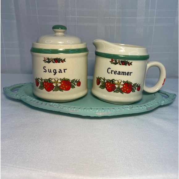 SHEFFIELD STRAWBERRIES 'N CREAM STONEWARE. HARD TO FIND. SUGAR & CREAMER" - Picture 11 of 11